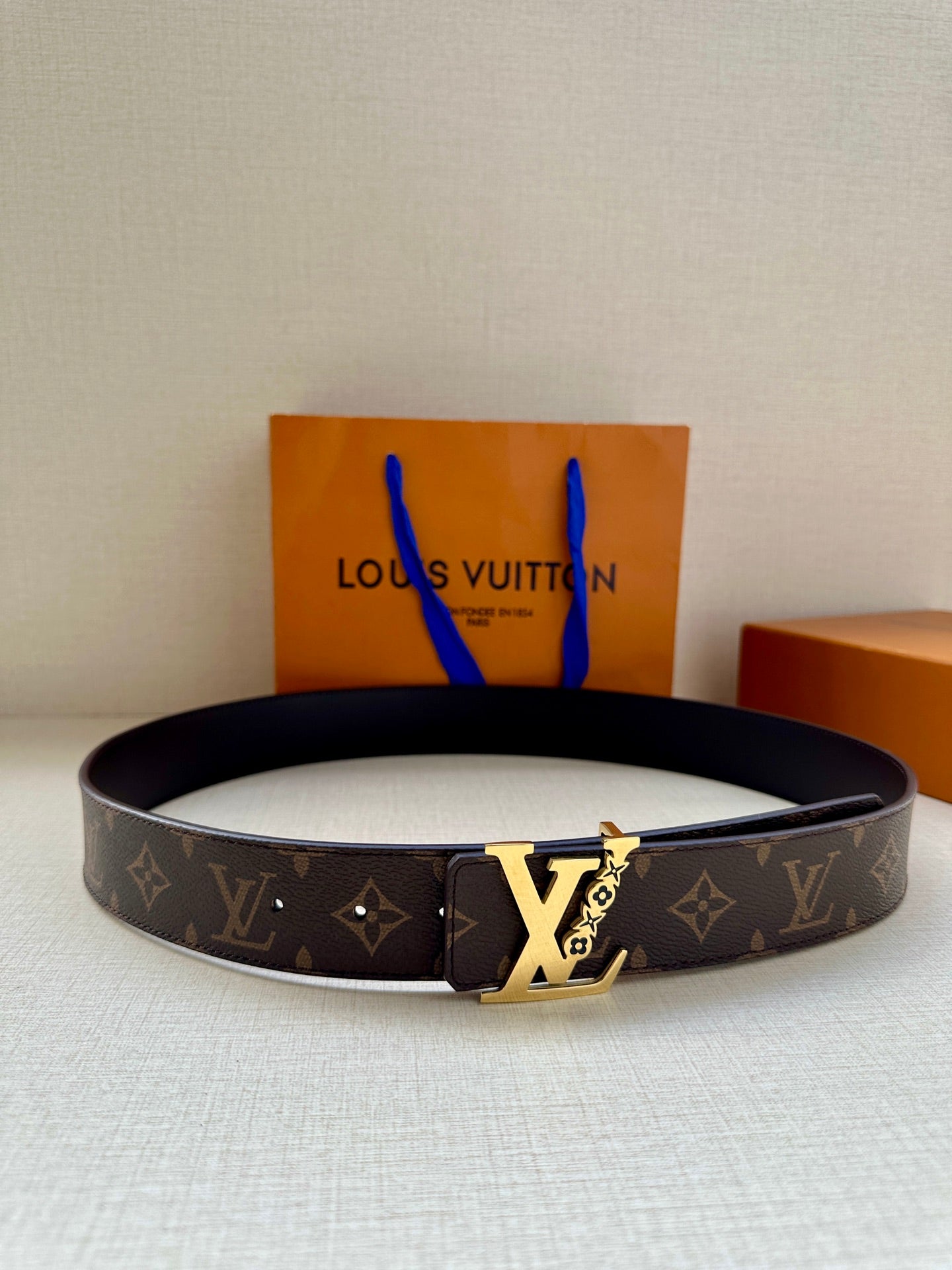China Replica LV Belts 49usd Only