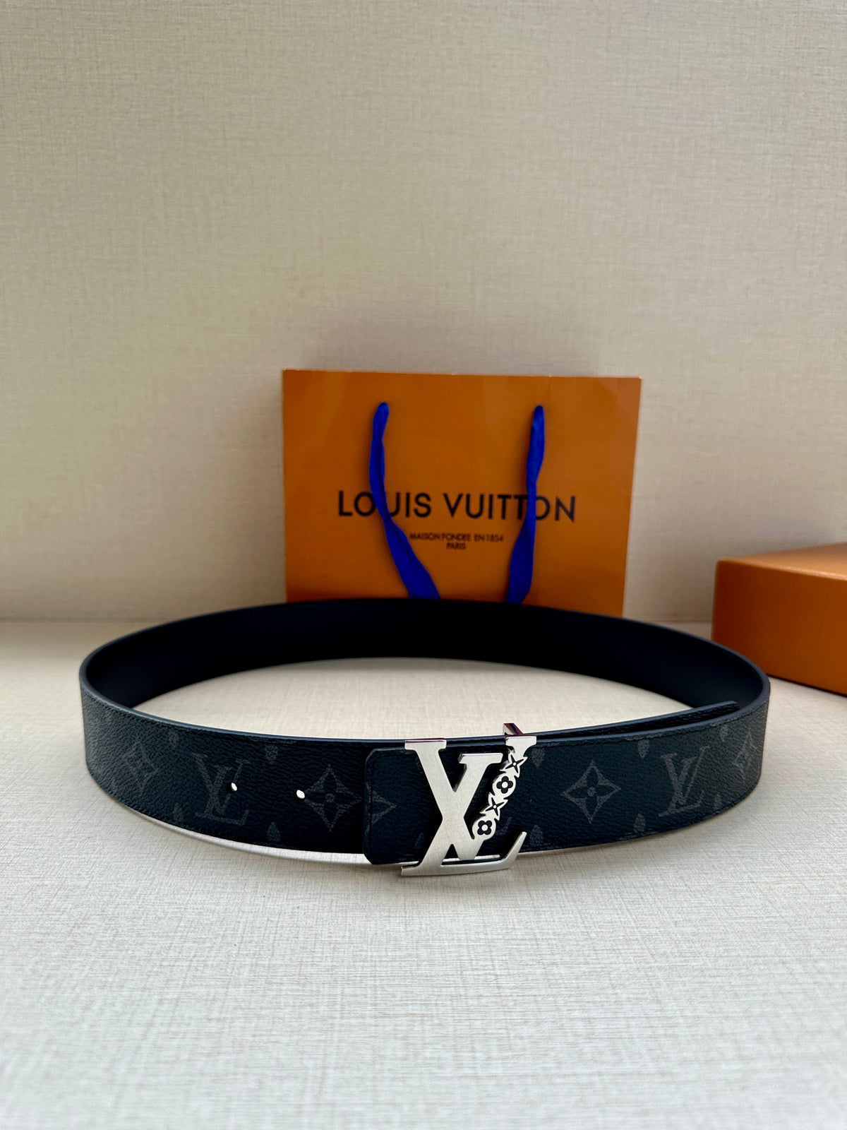 China Replica LV Belts 49usd Only