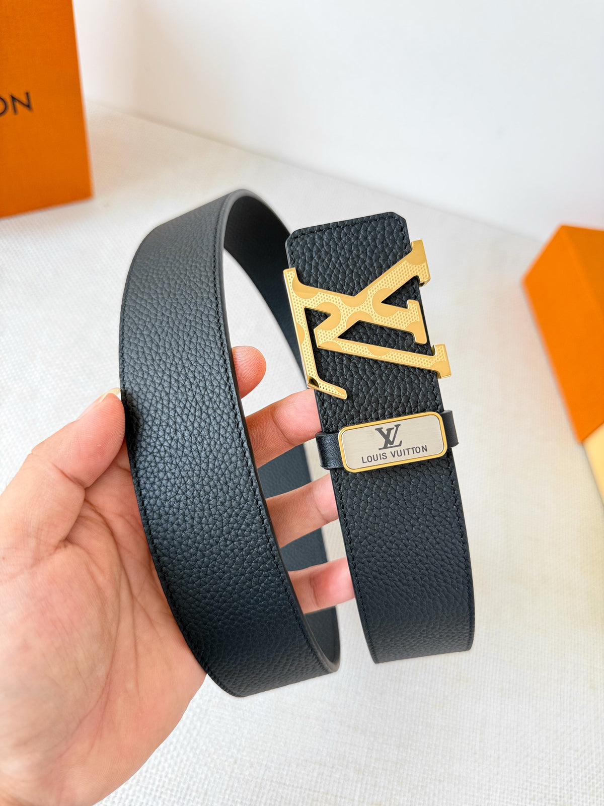 China Replica LV Belts 52usd Only