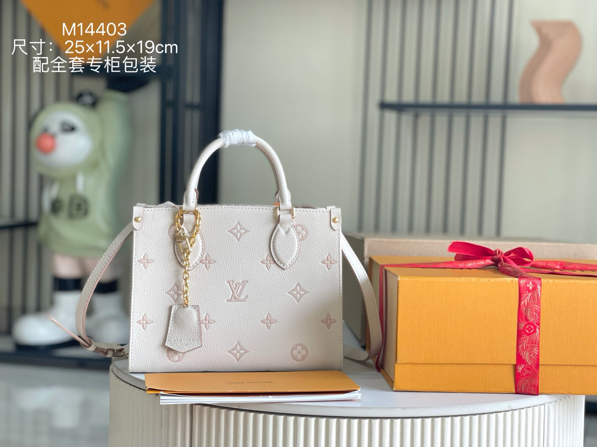 China Replica LV Handbags 315usd Only