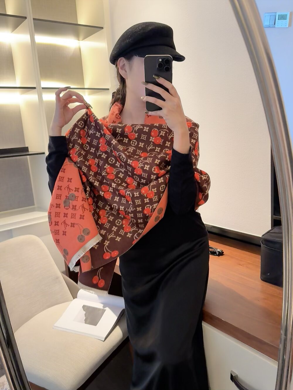 China Replica LV Scarf 17usd Only