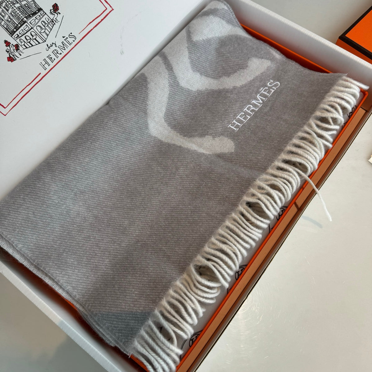 China Replica Hermes Scarf 44usd Only