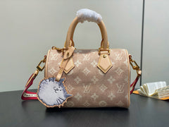 China Replica LV Handbags 141usd Only