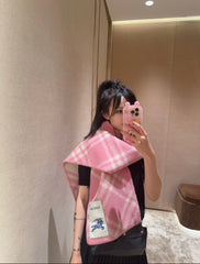 China Replica Burberry Scarf 48usd Only