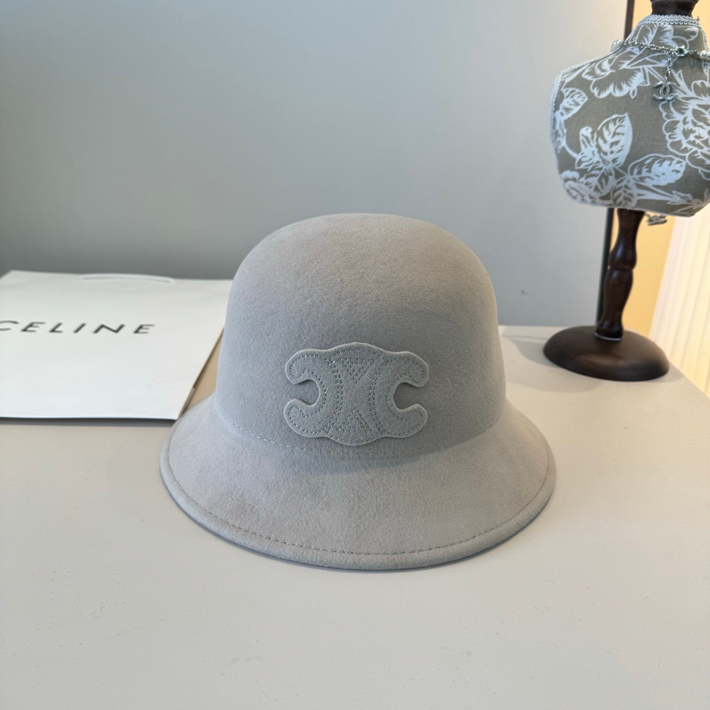 China Replica Celine Hats 76usd Only