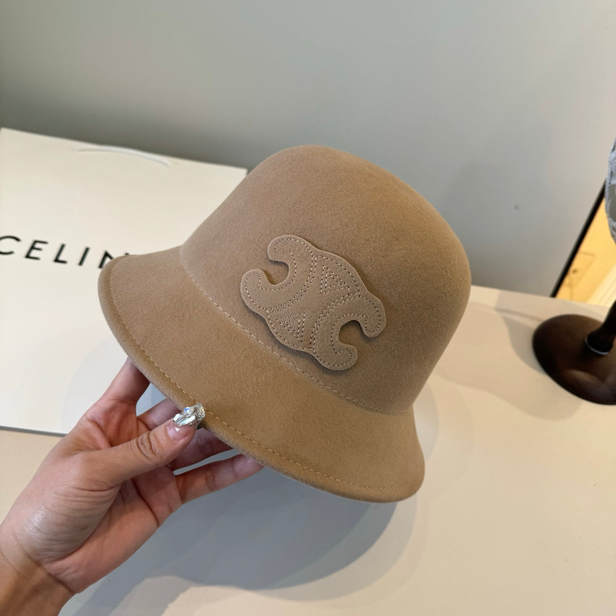 China Replica Celine Hats 76usd Only
