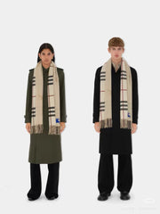 China Replica Burberry Scarf 46usd Only