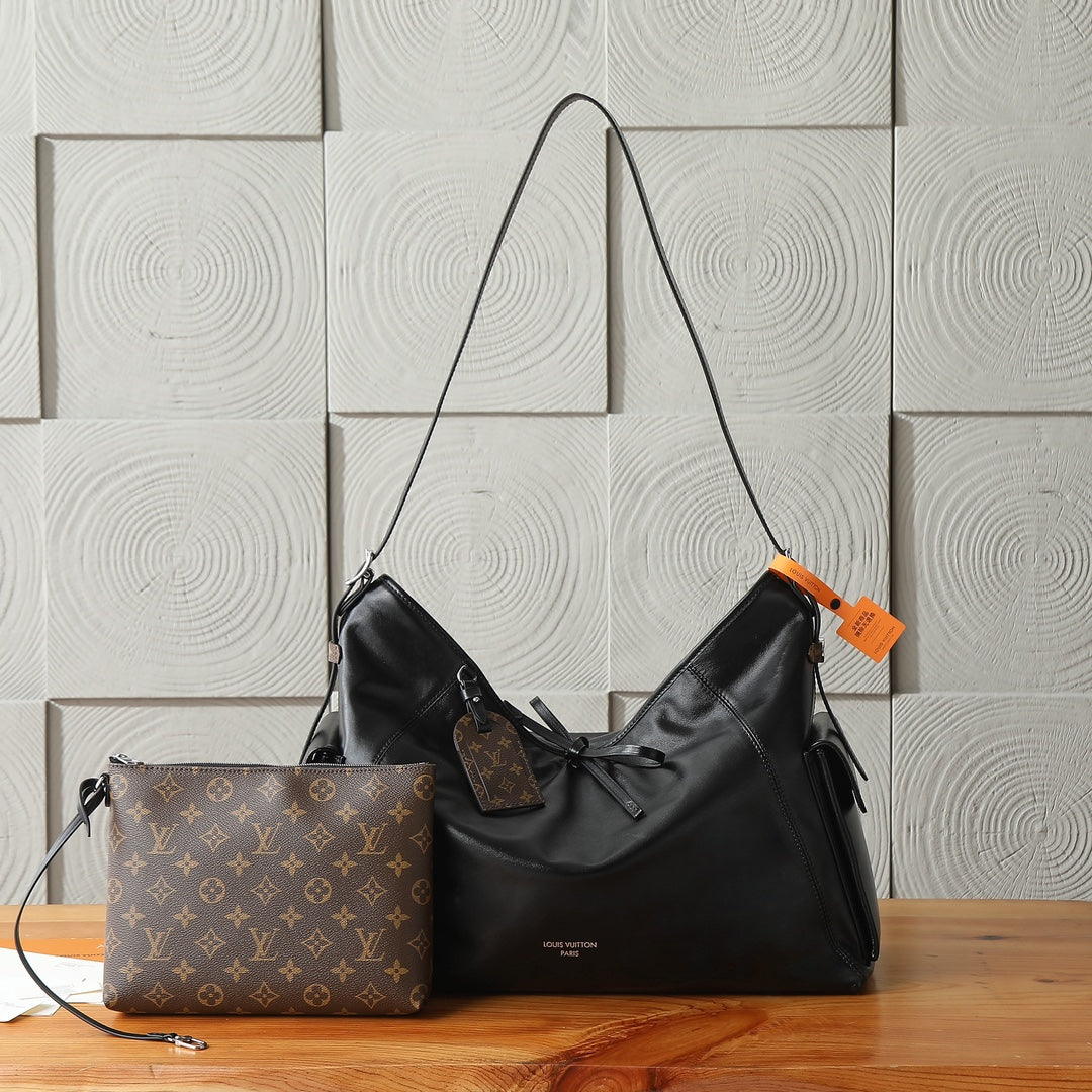 China Replica LV Handbags 192usd Only