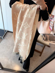 China Replica LV Scarf 17usd Only