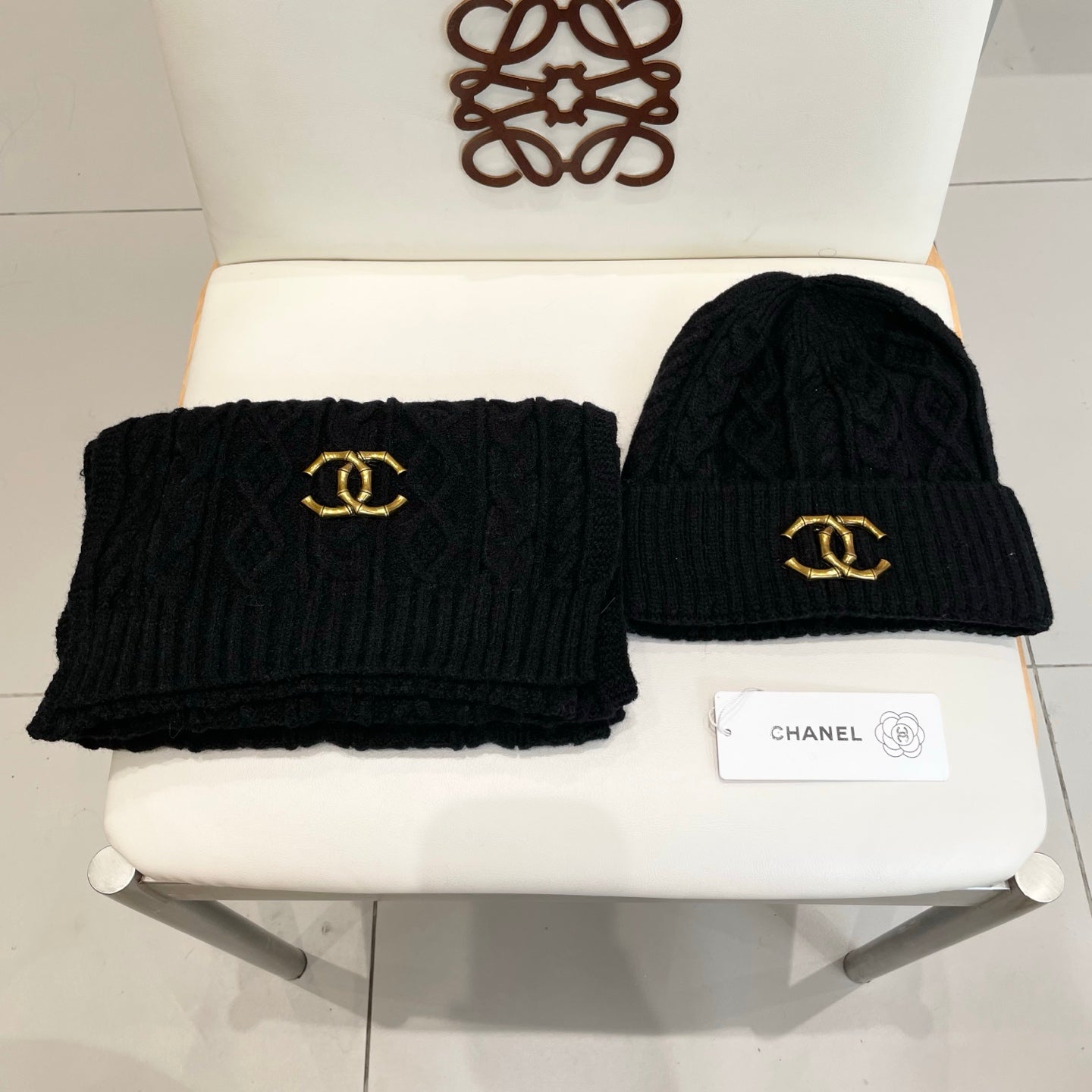 China Replica Chanel Scarf 42usd Only