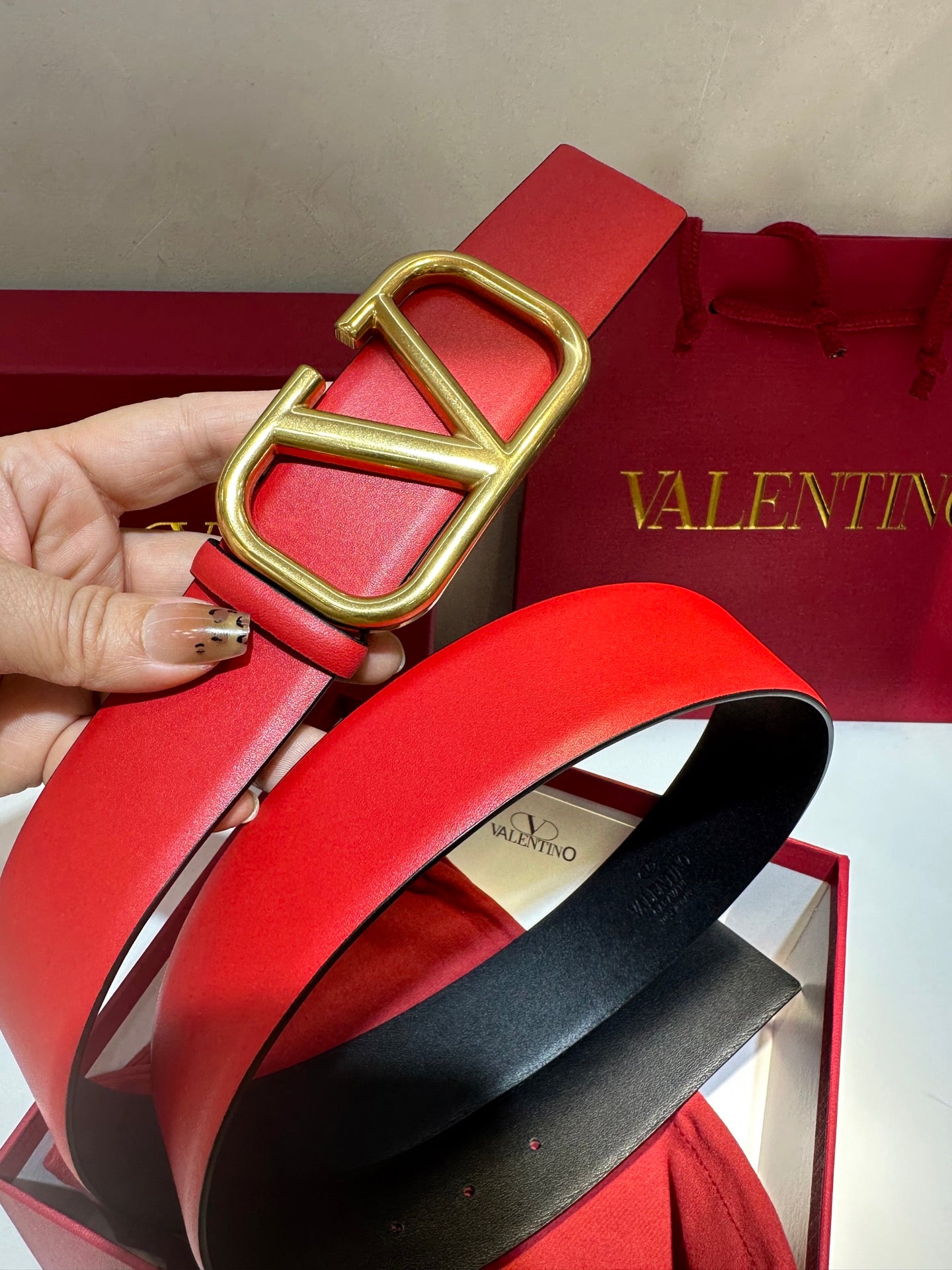 China Replica Valentino Belts 63usd Only