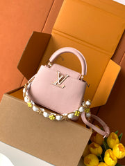 China Replica LV Handbags 426usd Only
