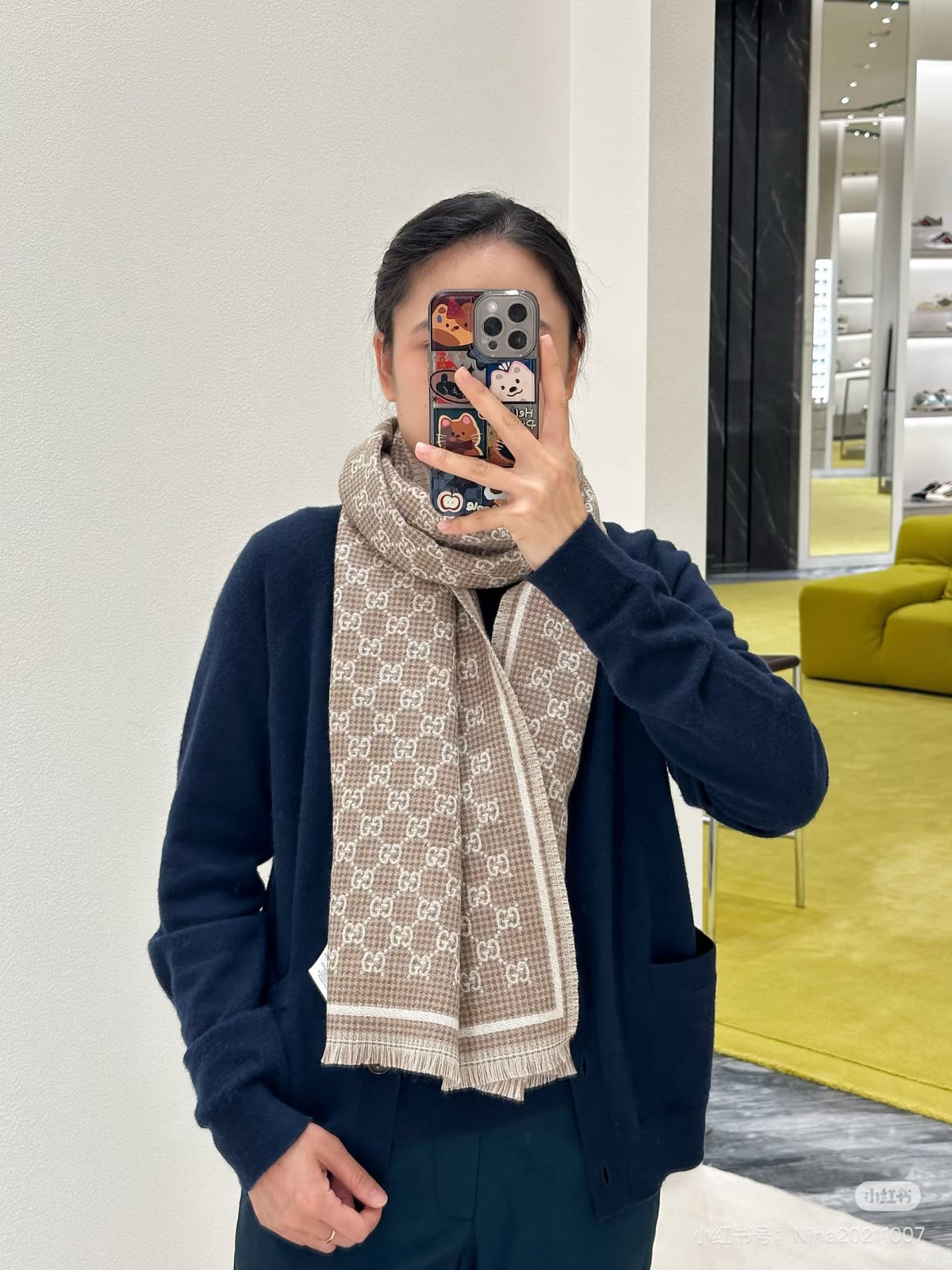 China Replica Gucci Scarf 46usd Only