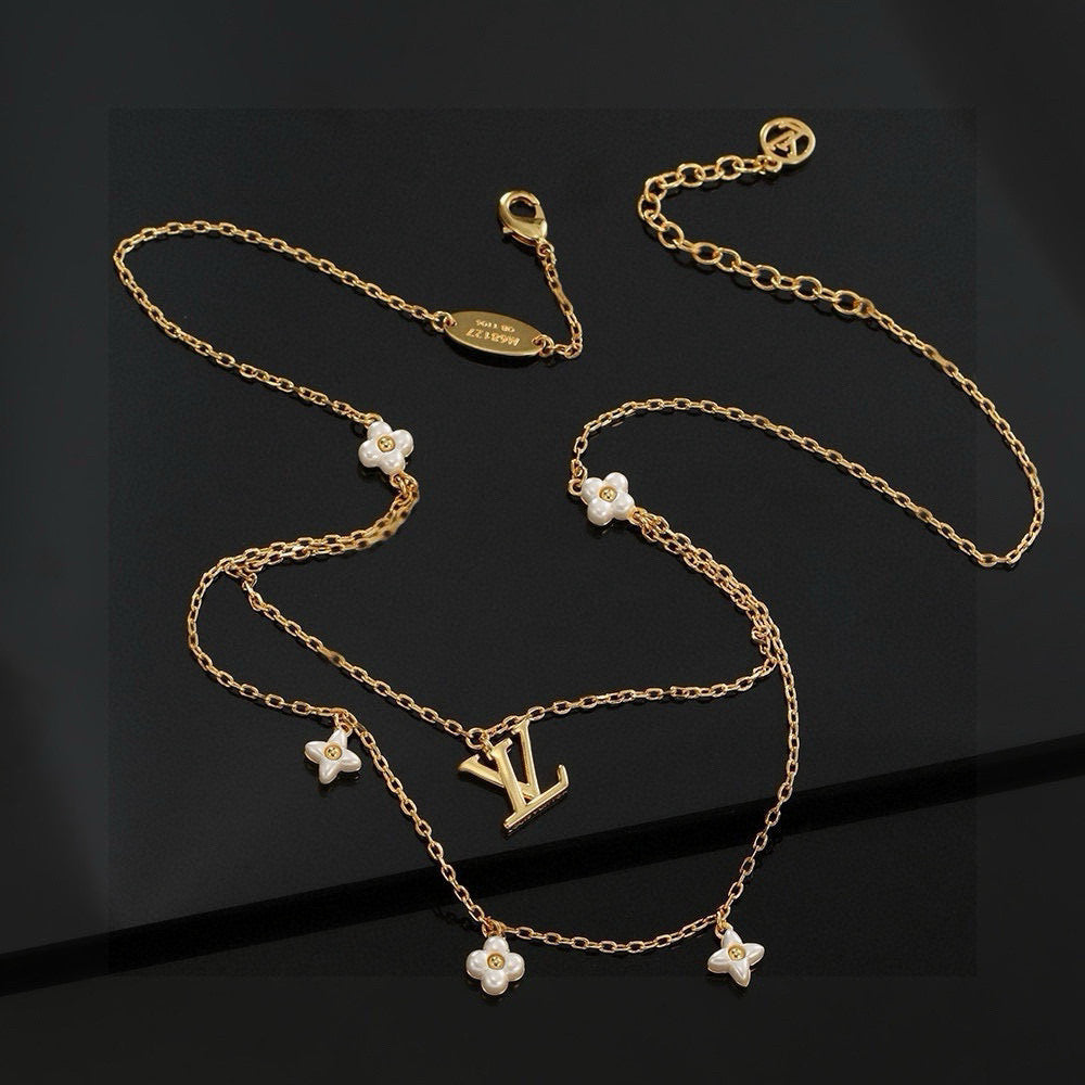 China Replica LV Necklaces 30usd Only