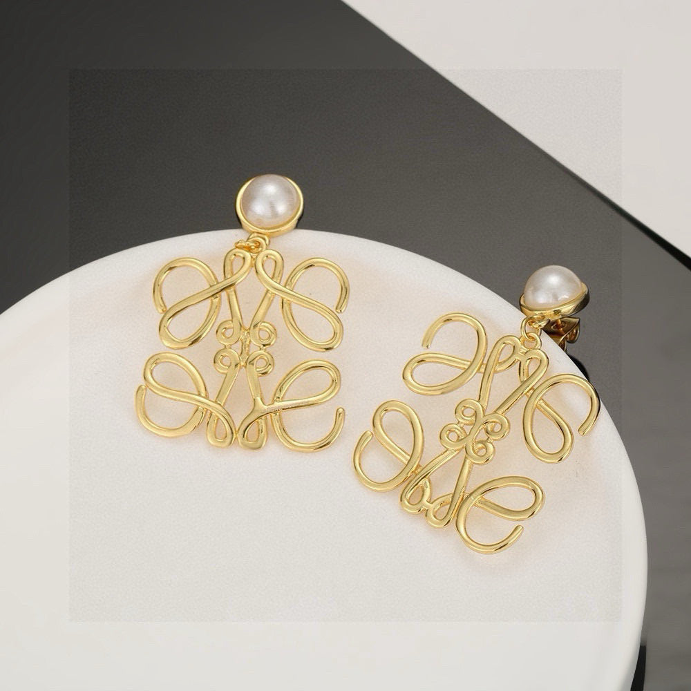 China Replica Loewe Earrings 22usd Only