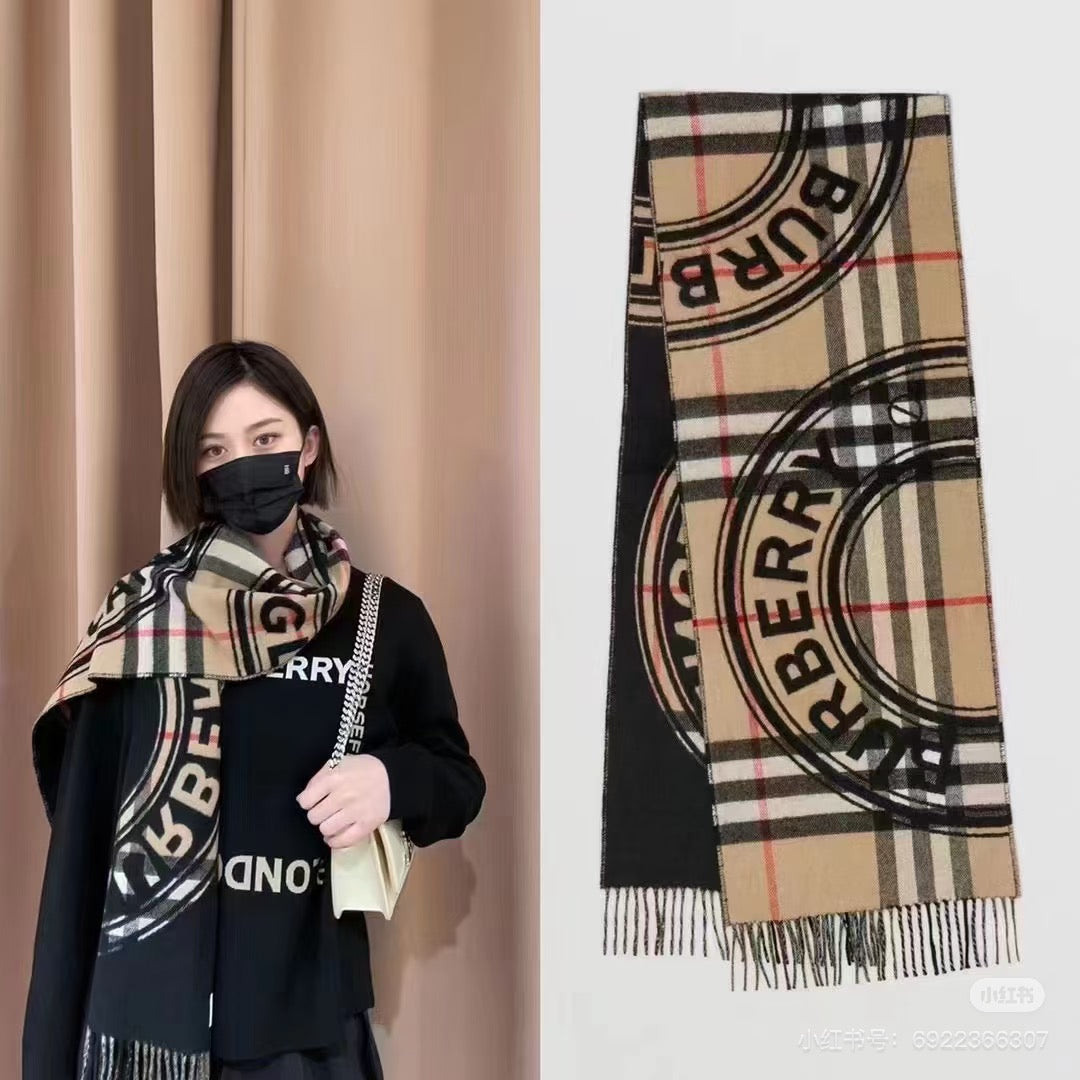 China Replica Gucci Scarf 44usd Only