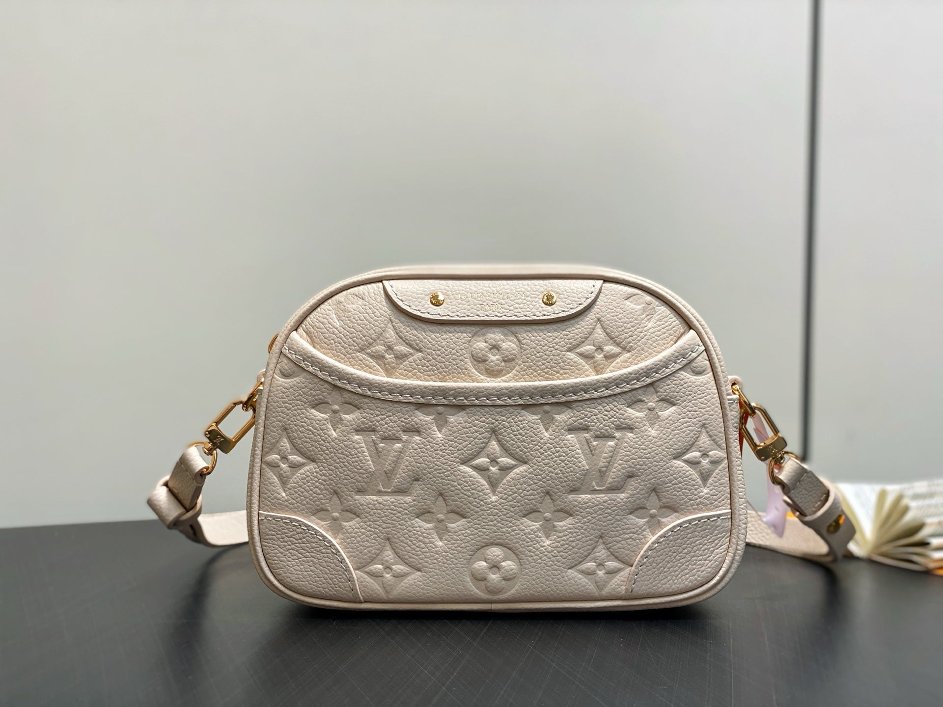 China Replica LV Handbags 171usd Only
