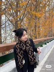 China Replica Fendi Scarf 52usd Only