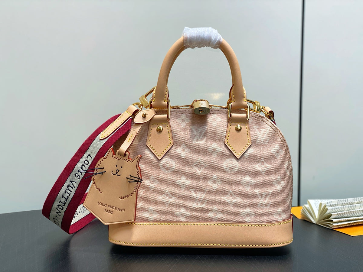 China Replica LV Handbags 156usd Only