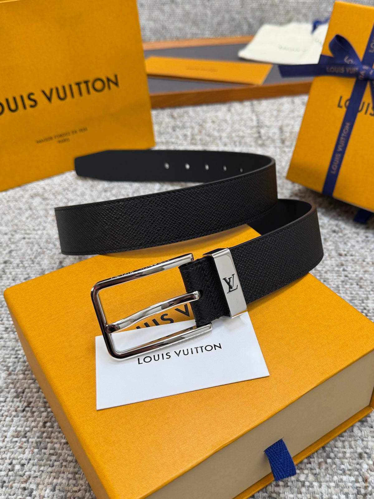China Replica LV Belts 49usd Only