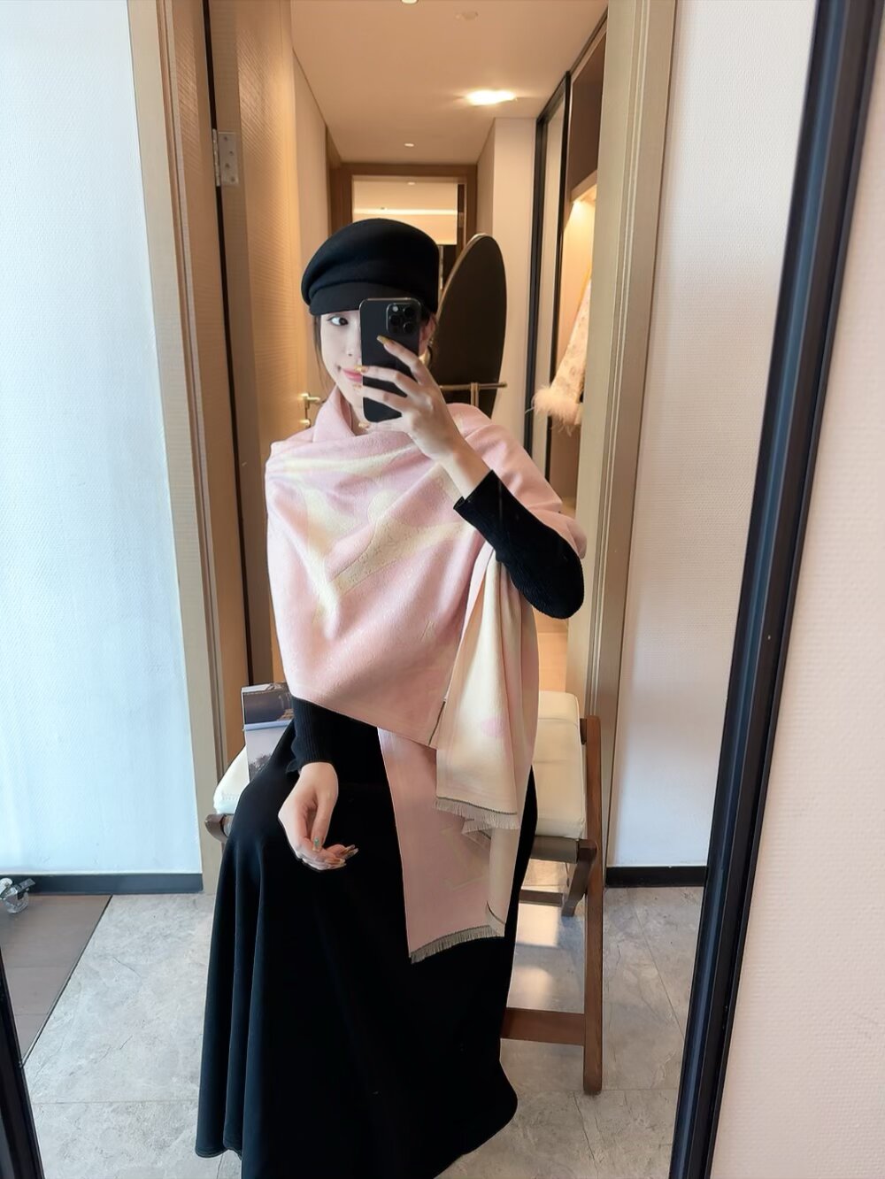 China Replica LV Scarf 15usd Only
