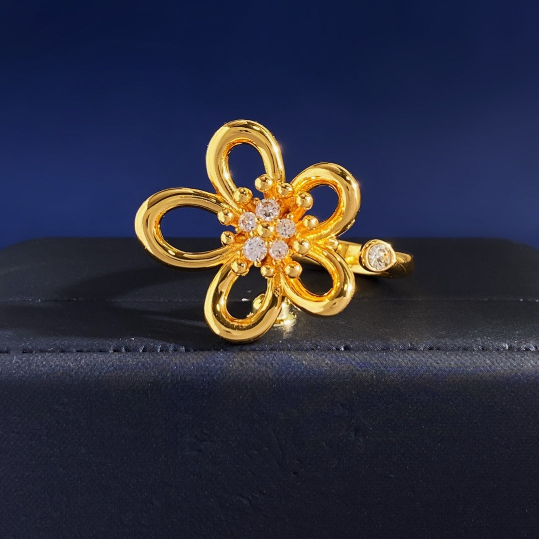 China Replica Van Cleef Arpels Rings 25usd Only