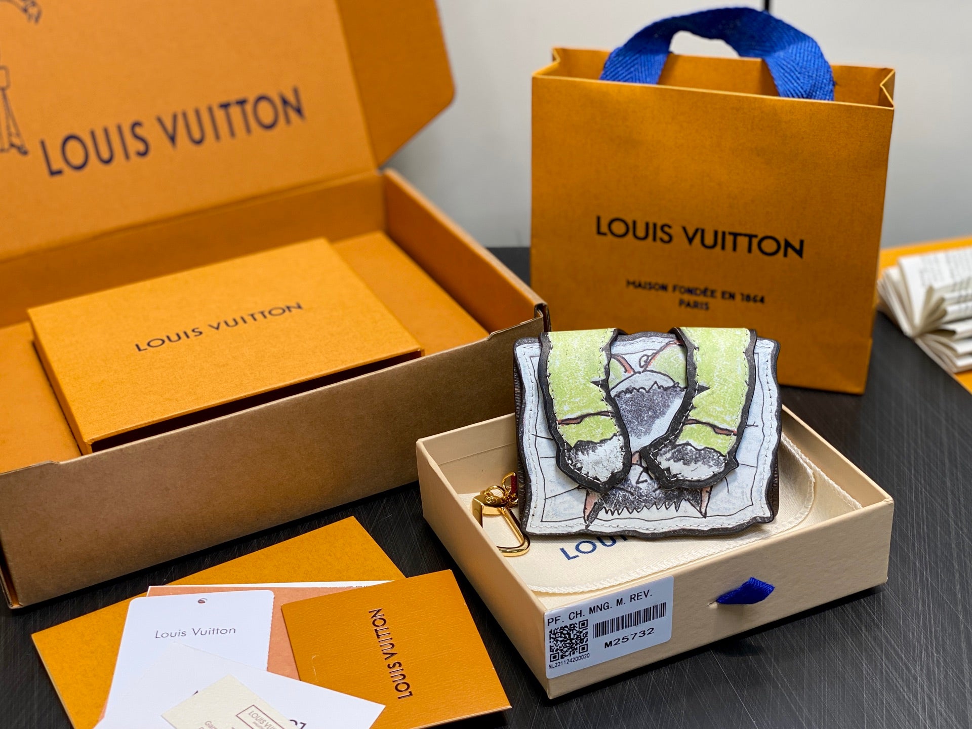 China Replica LV Handbags 87usd Only