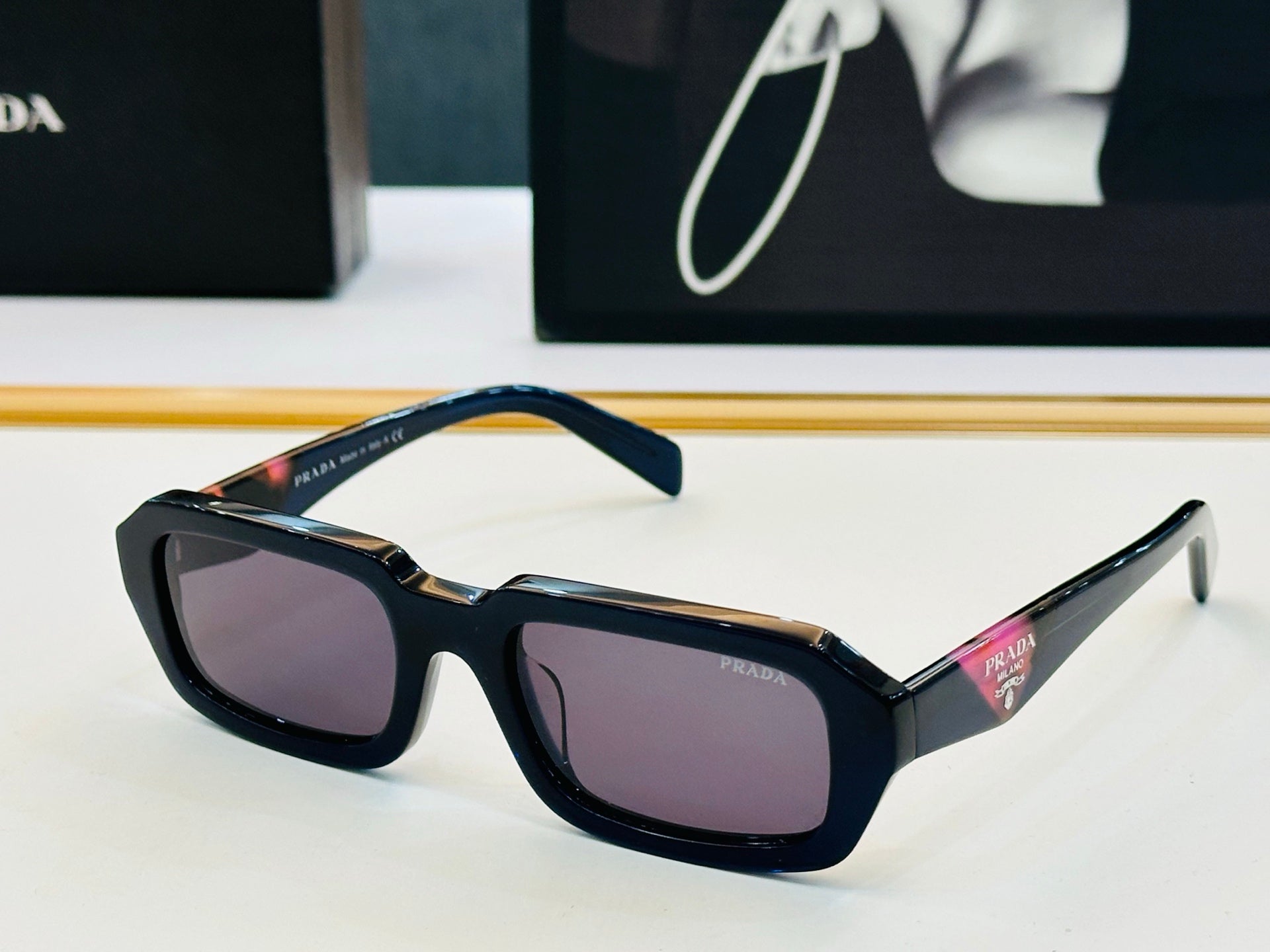 China Replica Prada Sunglasses 38usd Only