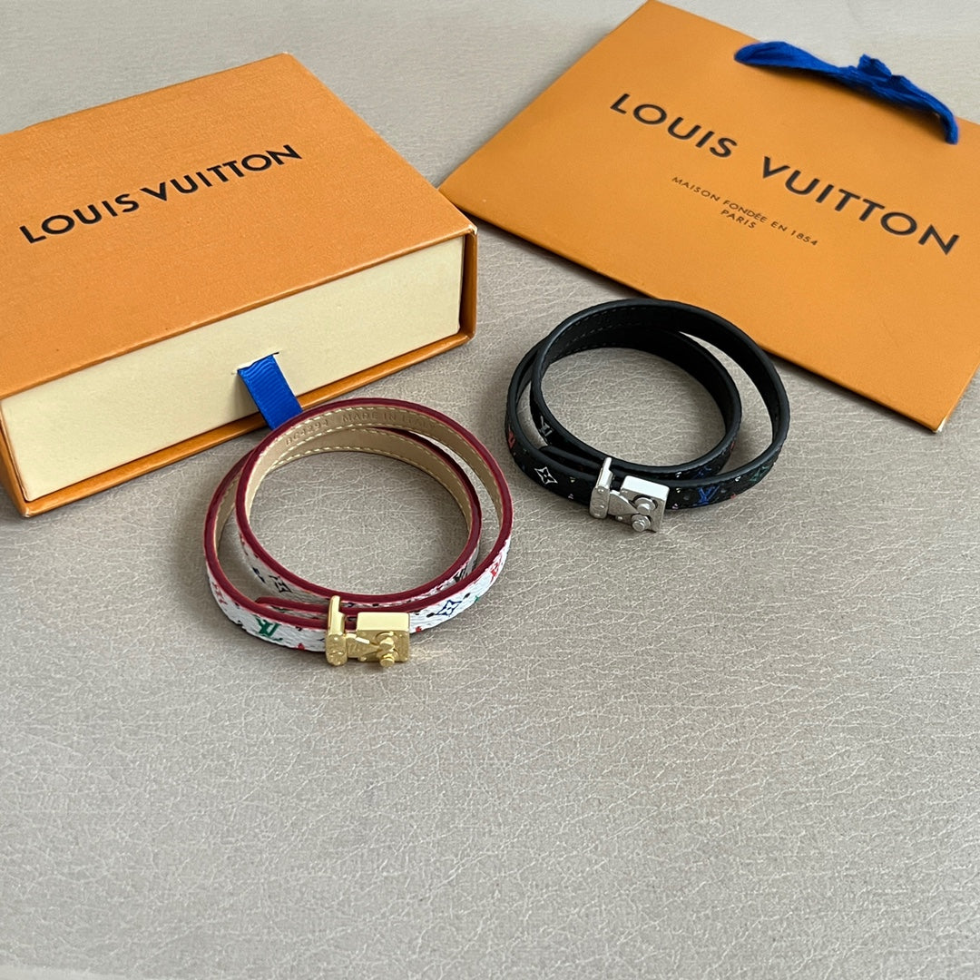 China Replica LV Necklaces 51usd Only