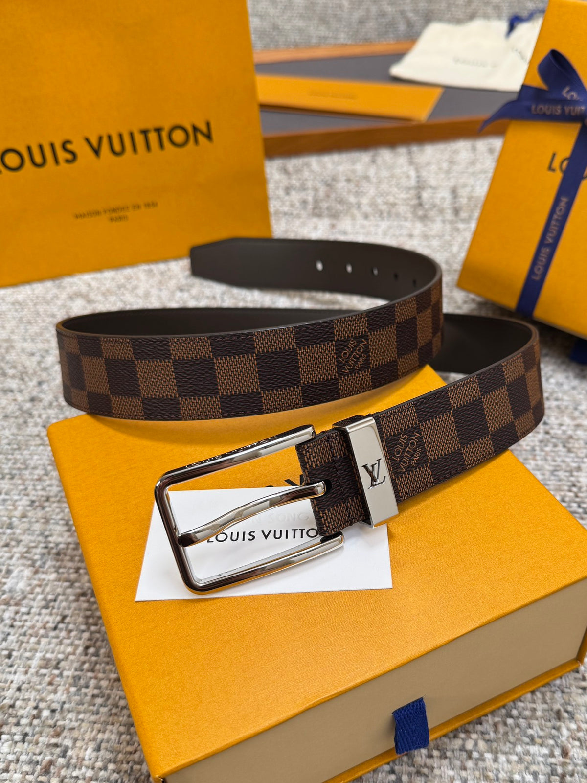 China Replica LV Belts 49usd Only