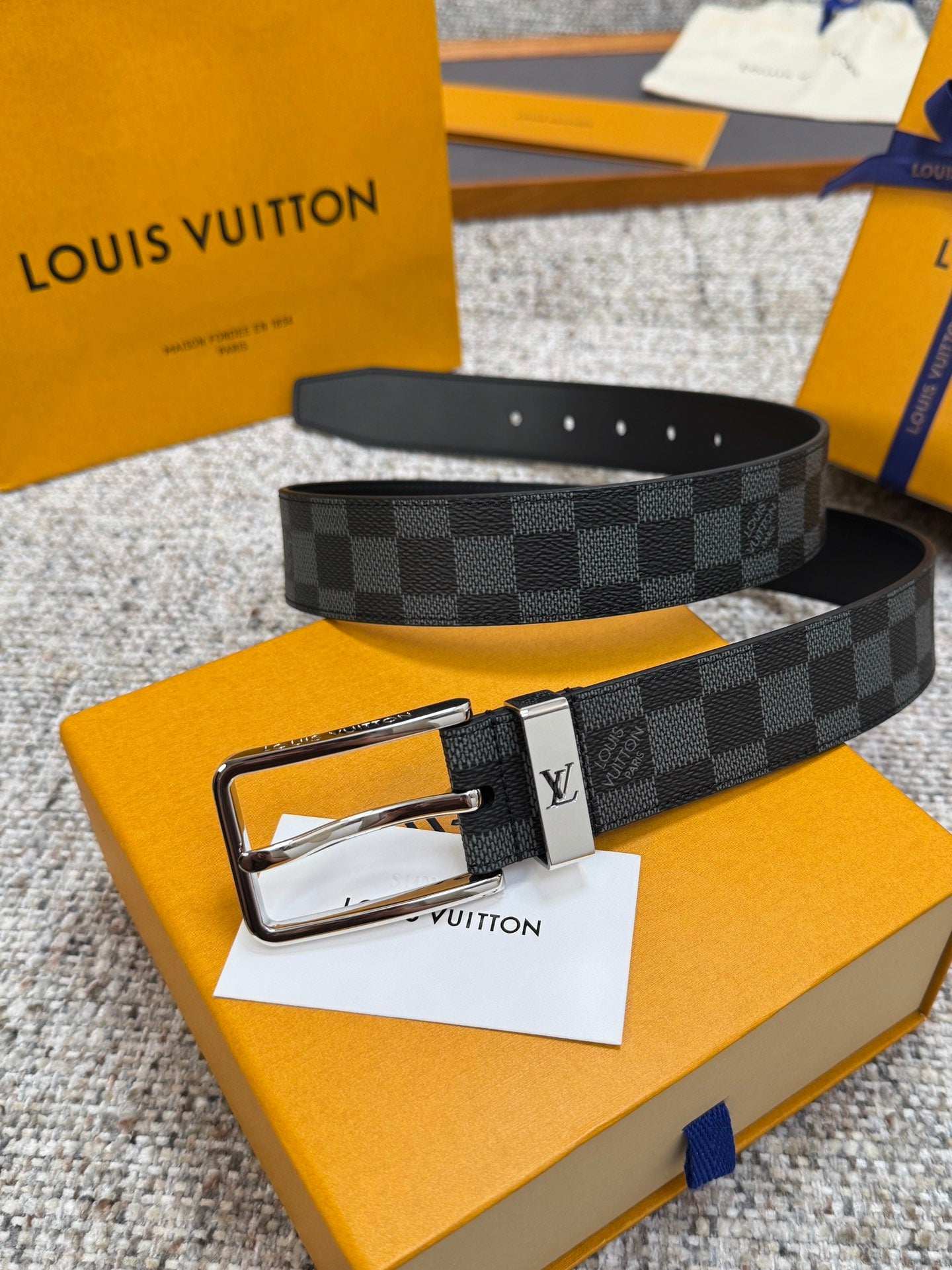 China Replica LV Belts 49usd Only