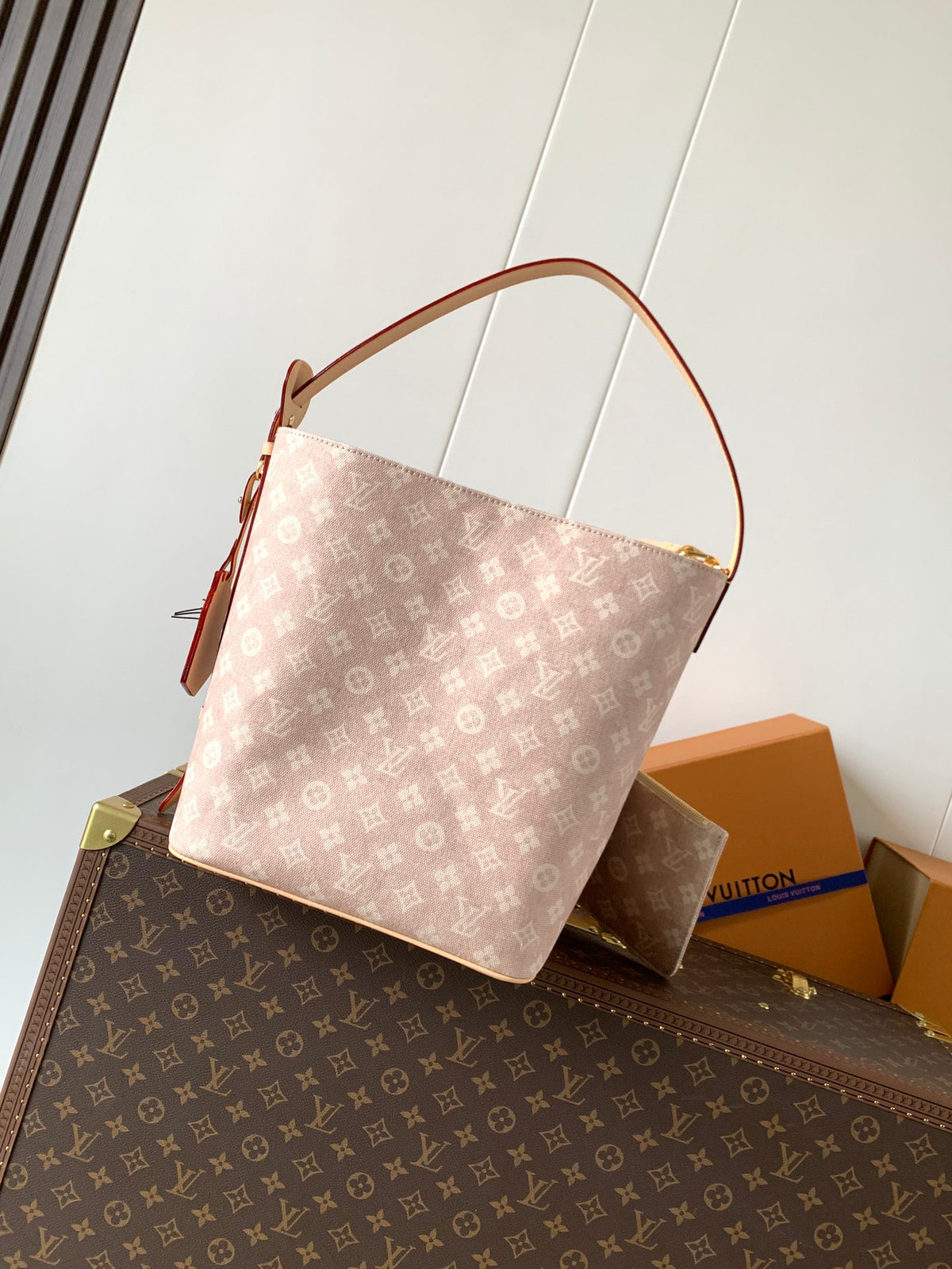 China Replica LV Handbags 165usd Only
