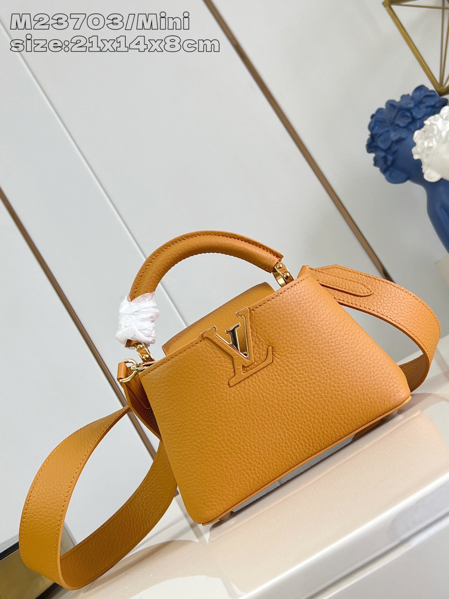 China Replica LV Handbags 255usd Only