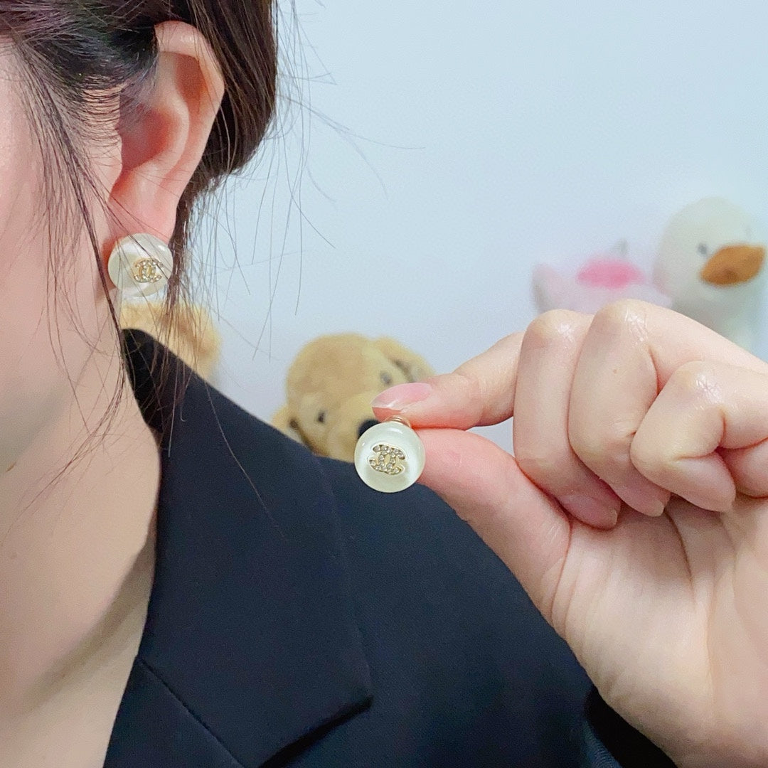 China Replica Chanel Earrings 28usd Only