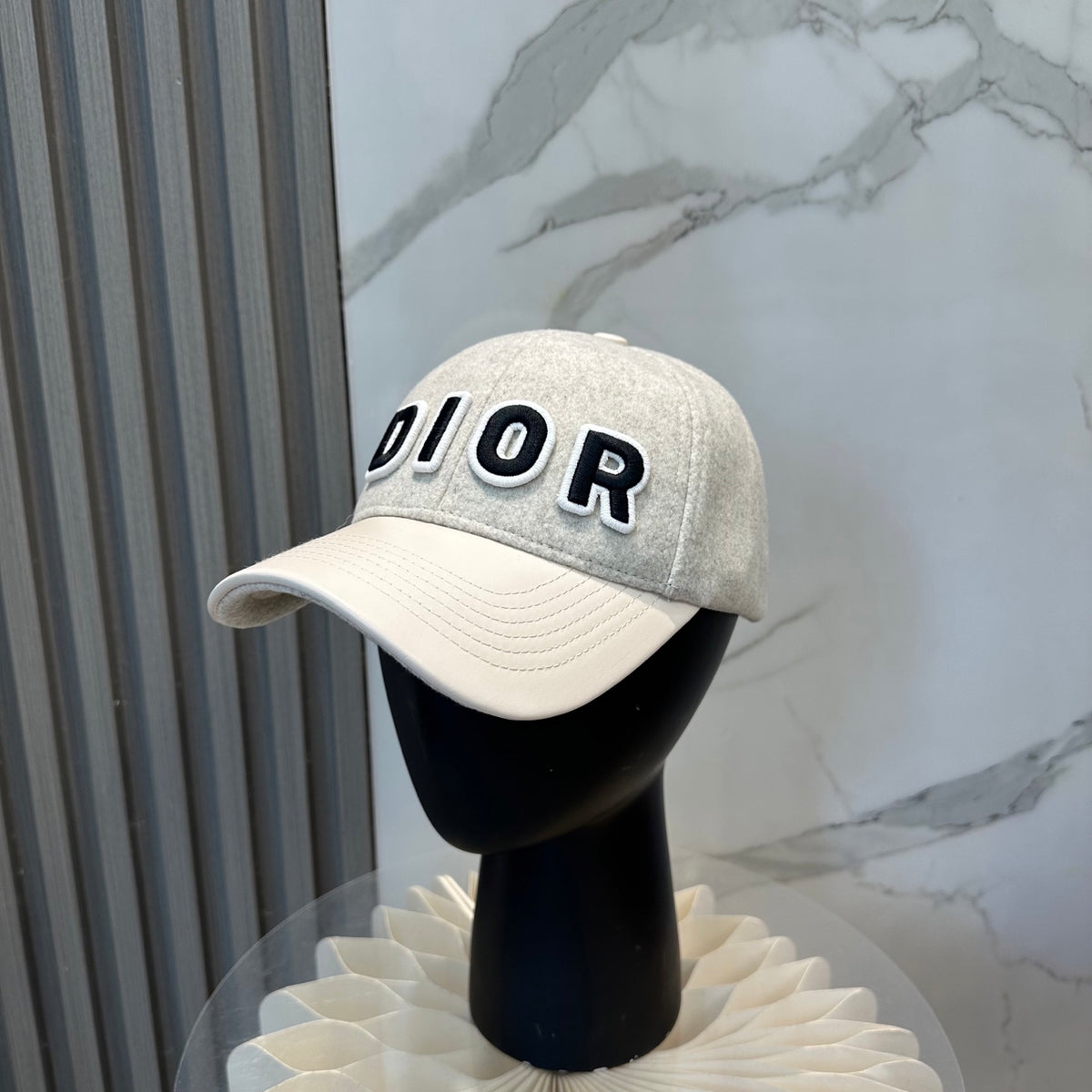 China Replica Dior Hats 28usd Only