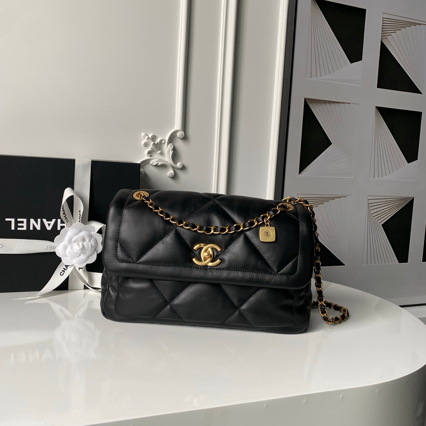 China Replica Chanel Handbags 264usd Only