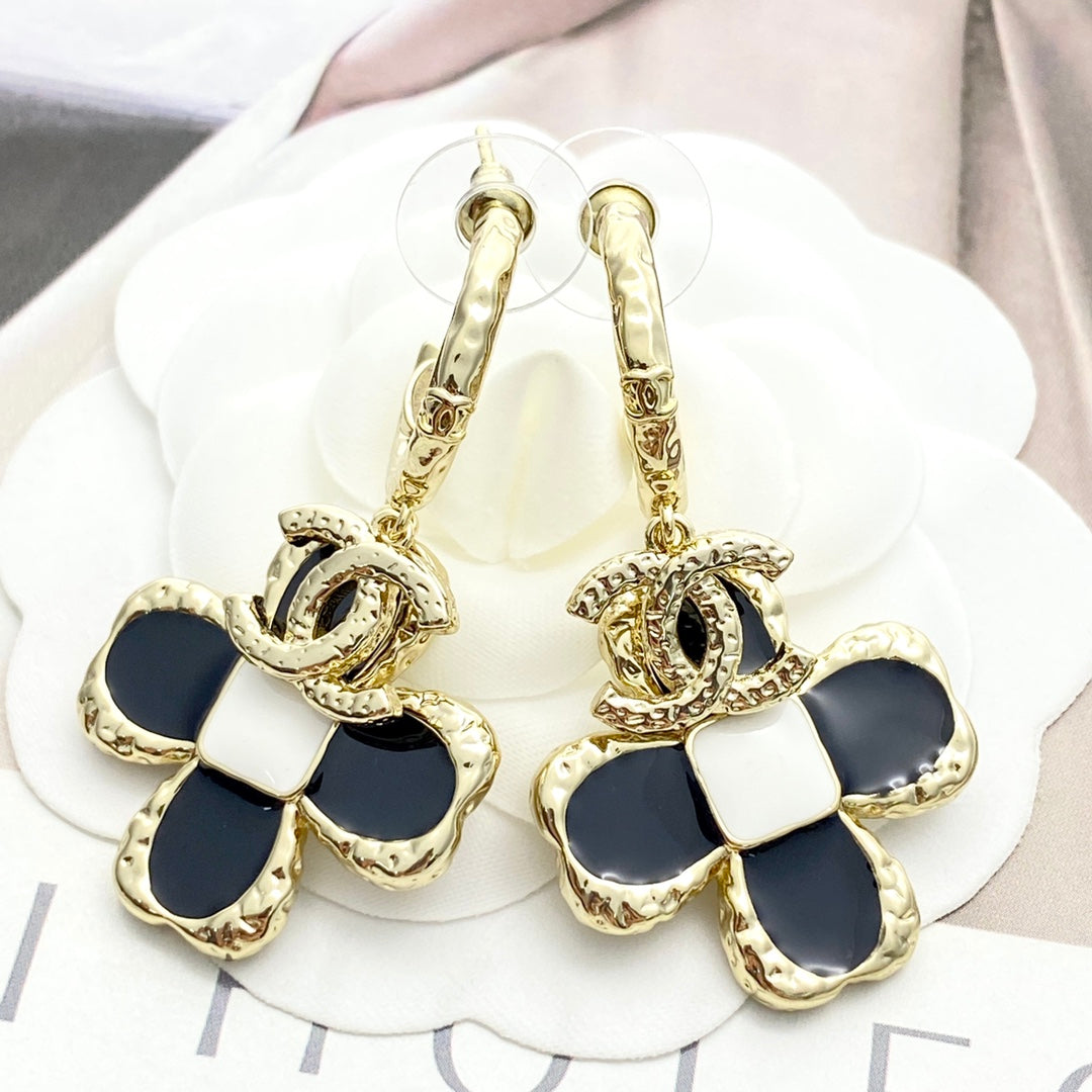 China Replica Chanel Earrings 28usd Only