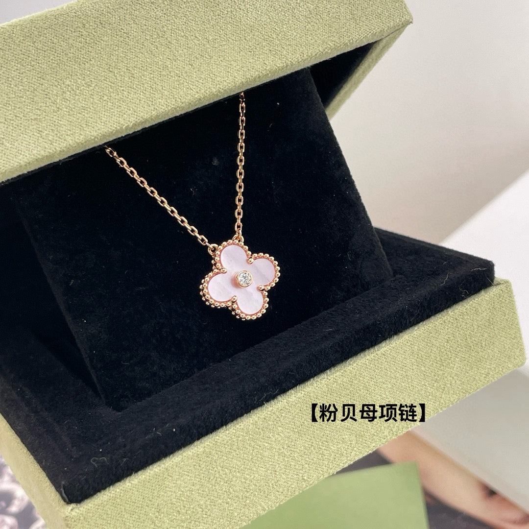 China Replica Van Cleef Arpels Necklaces 27usd Only
