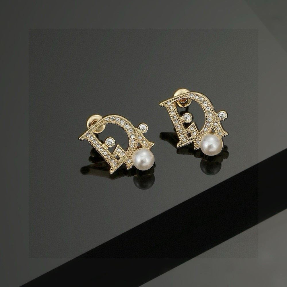 China Replica Dior Earrings 20usd Only