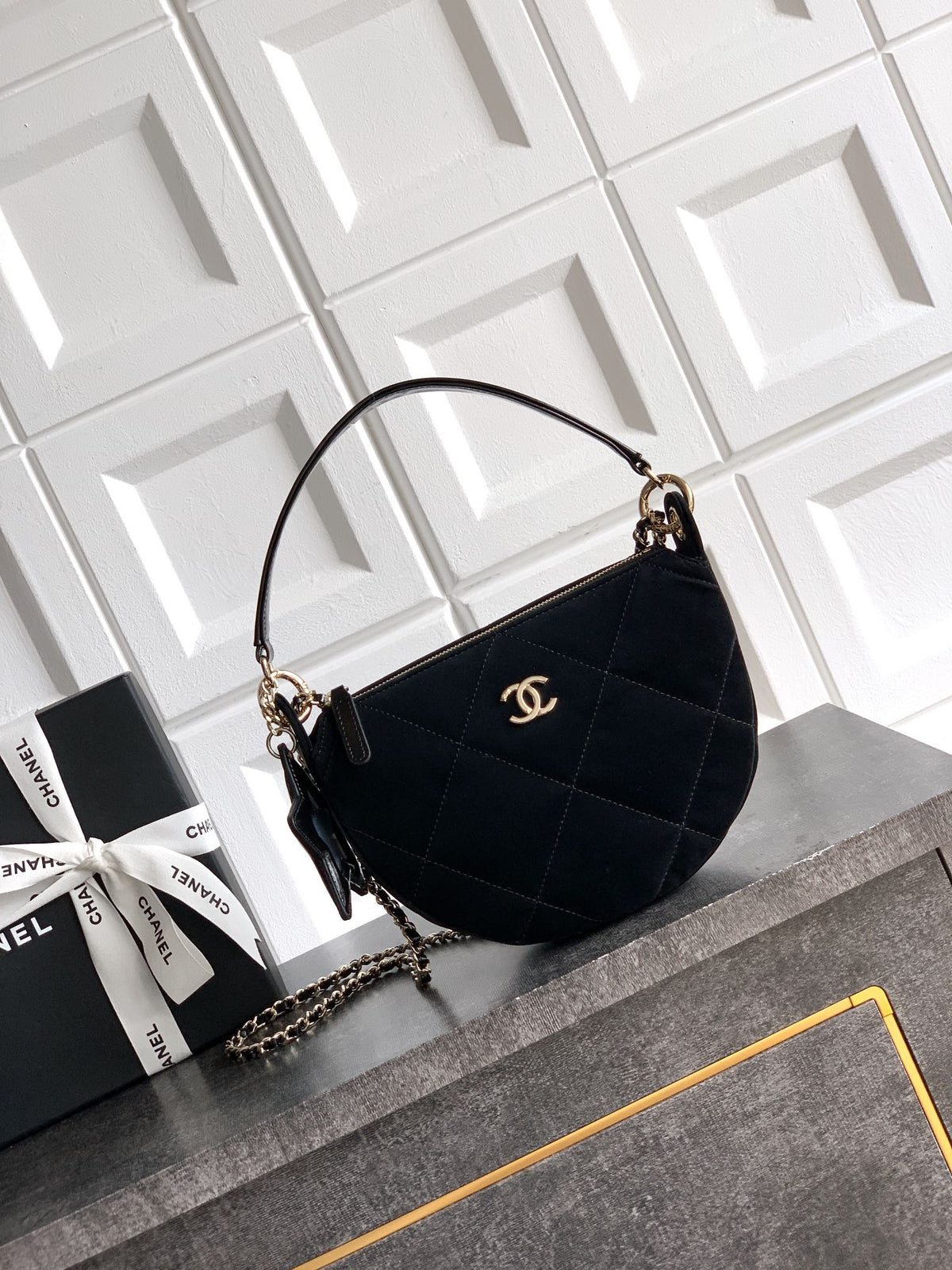 China Replica Chanel Handbags 300usd Only