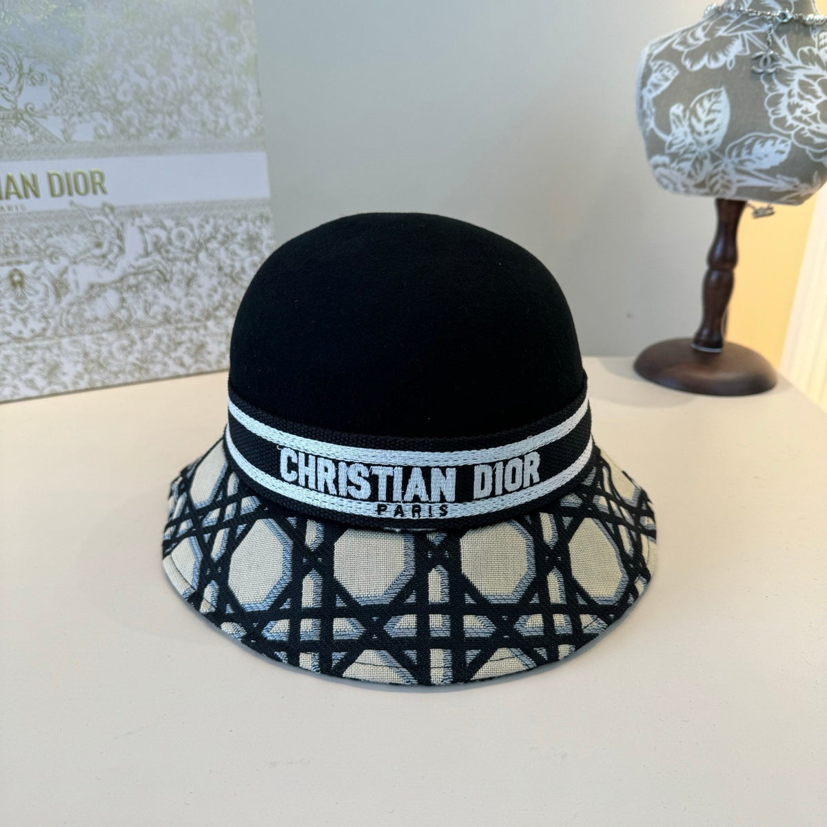 China Replica Dior Hats 76usd Only