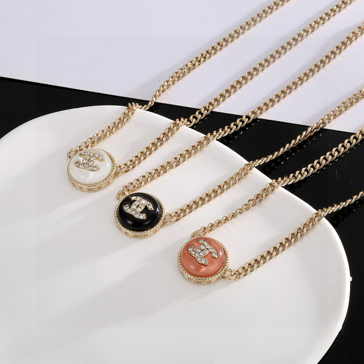 China Replica Chanel Necklaces 30usd Only