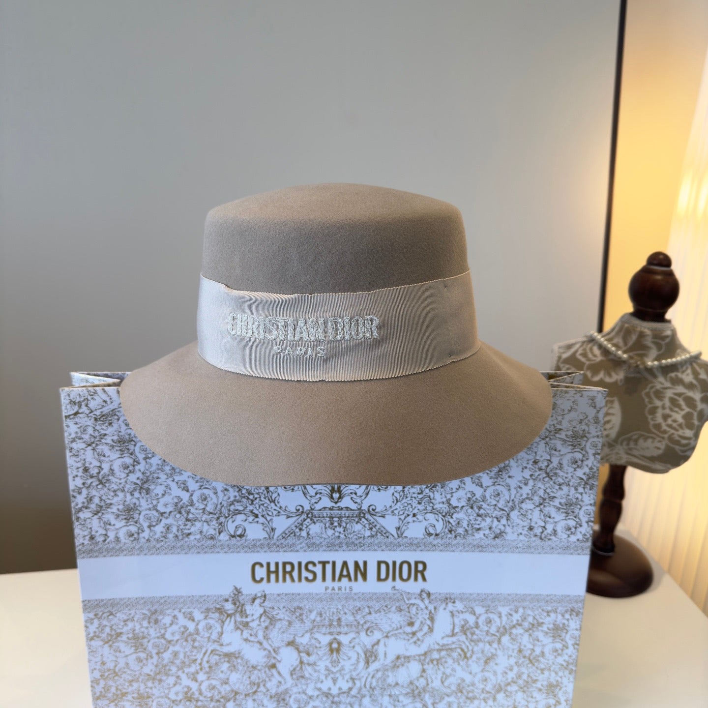 China Replica Dior Hats 76usd Only