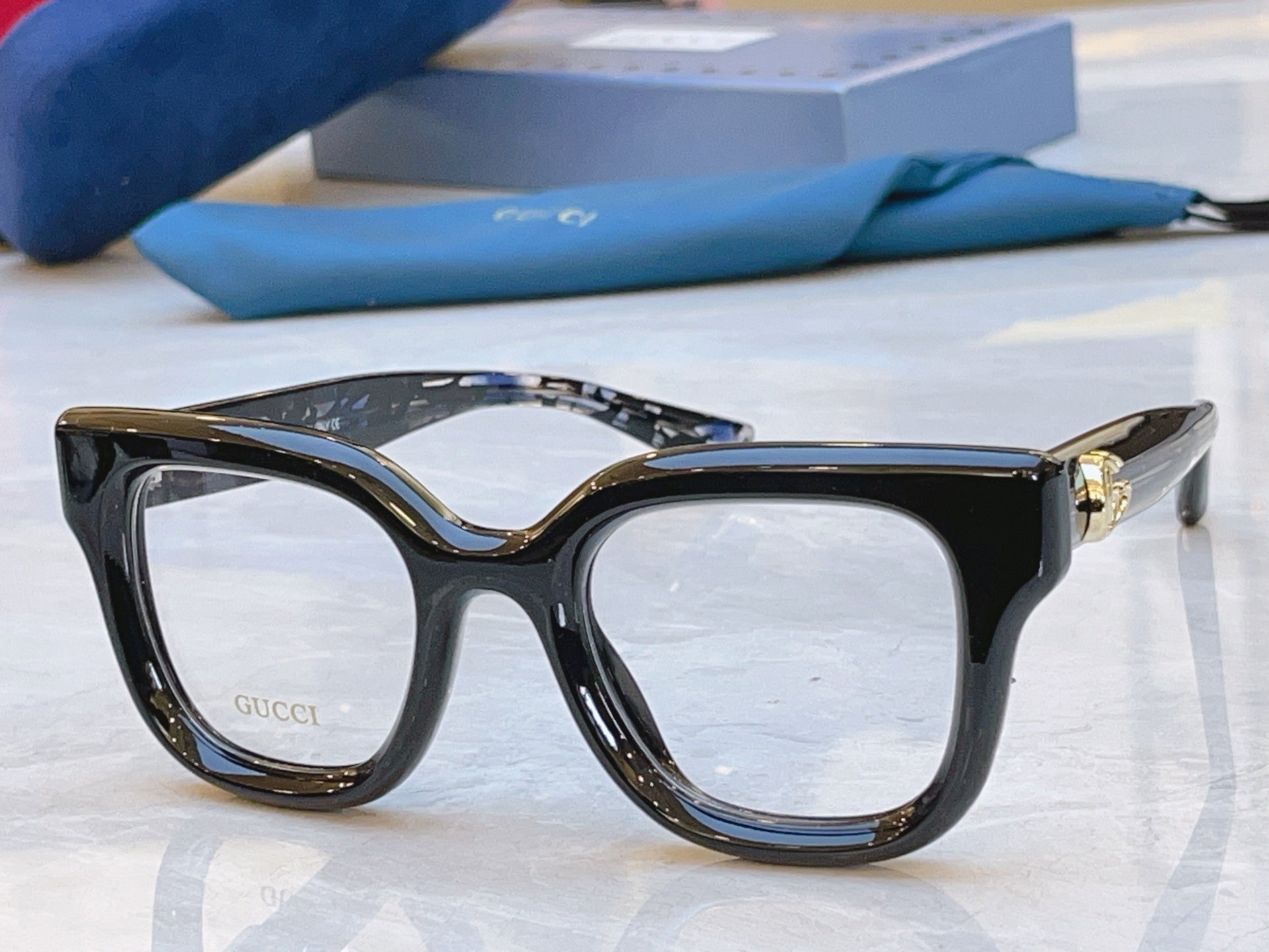 China Replica Gucci Sunglasses 36usd Only