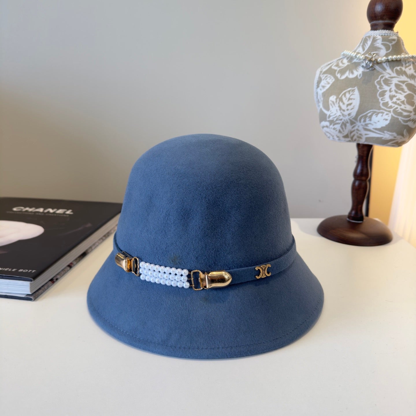 China Replica Celine Hats 72usd Only