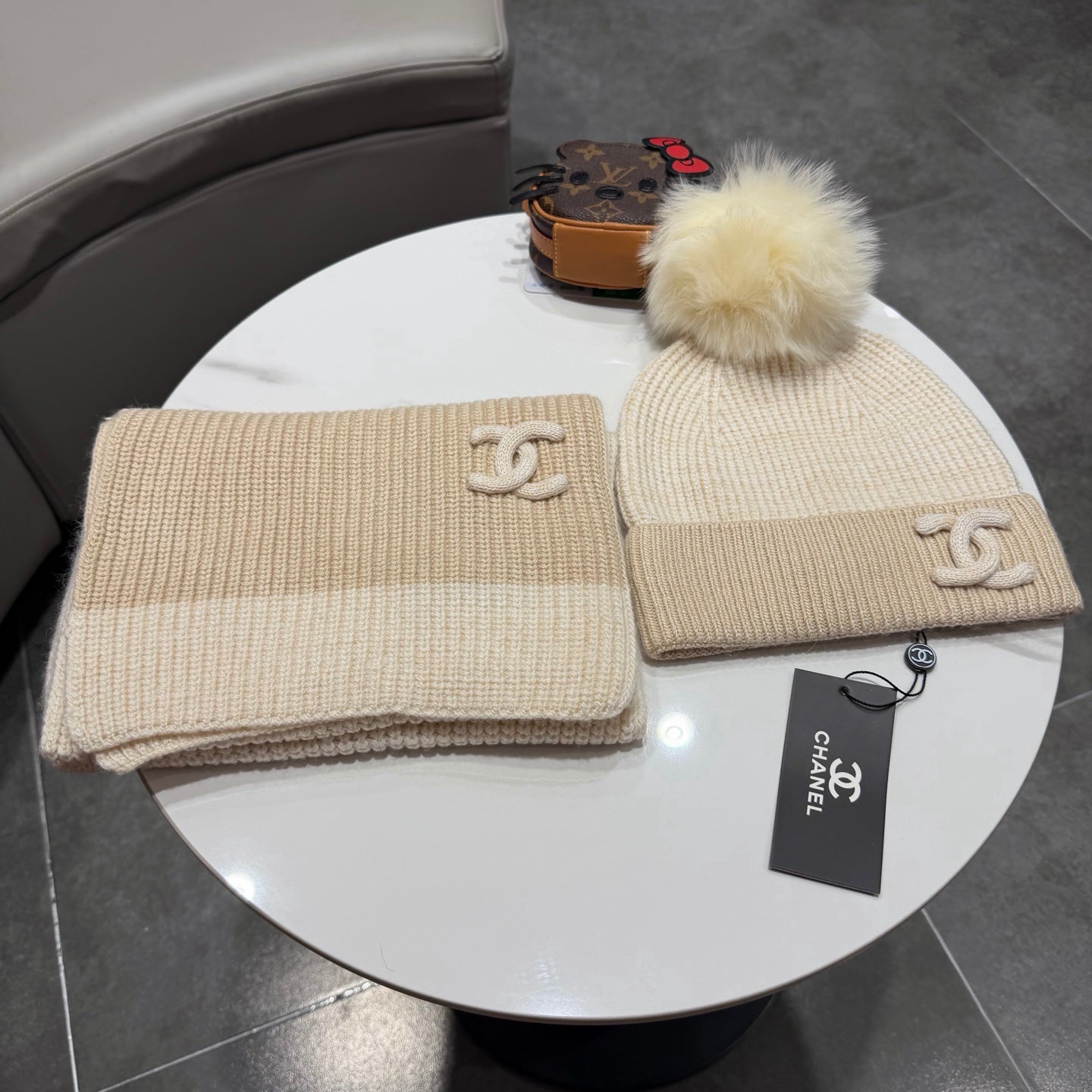 China Replica Chanel Scarf 60usd Only
