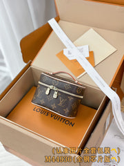China Replica LV Handbags 123usd Only