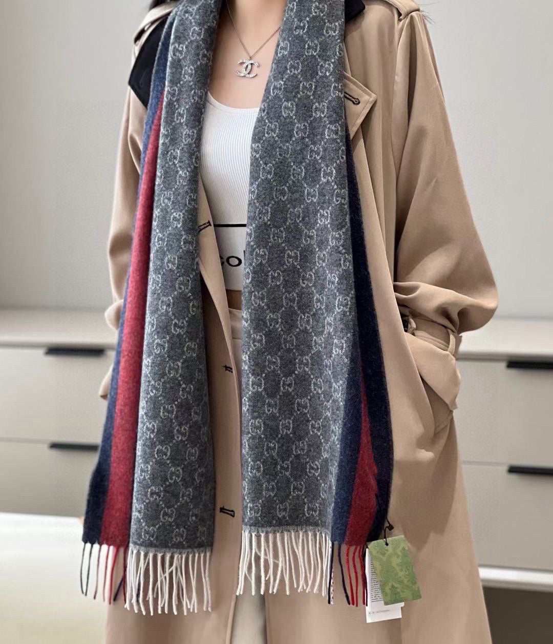 China Replica Gucci Scarf 52usd Only