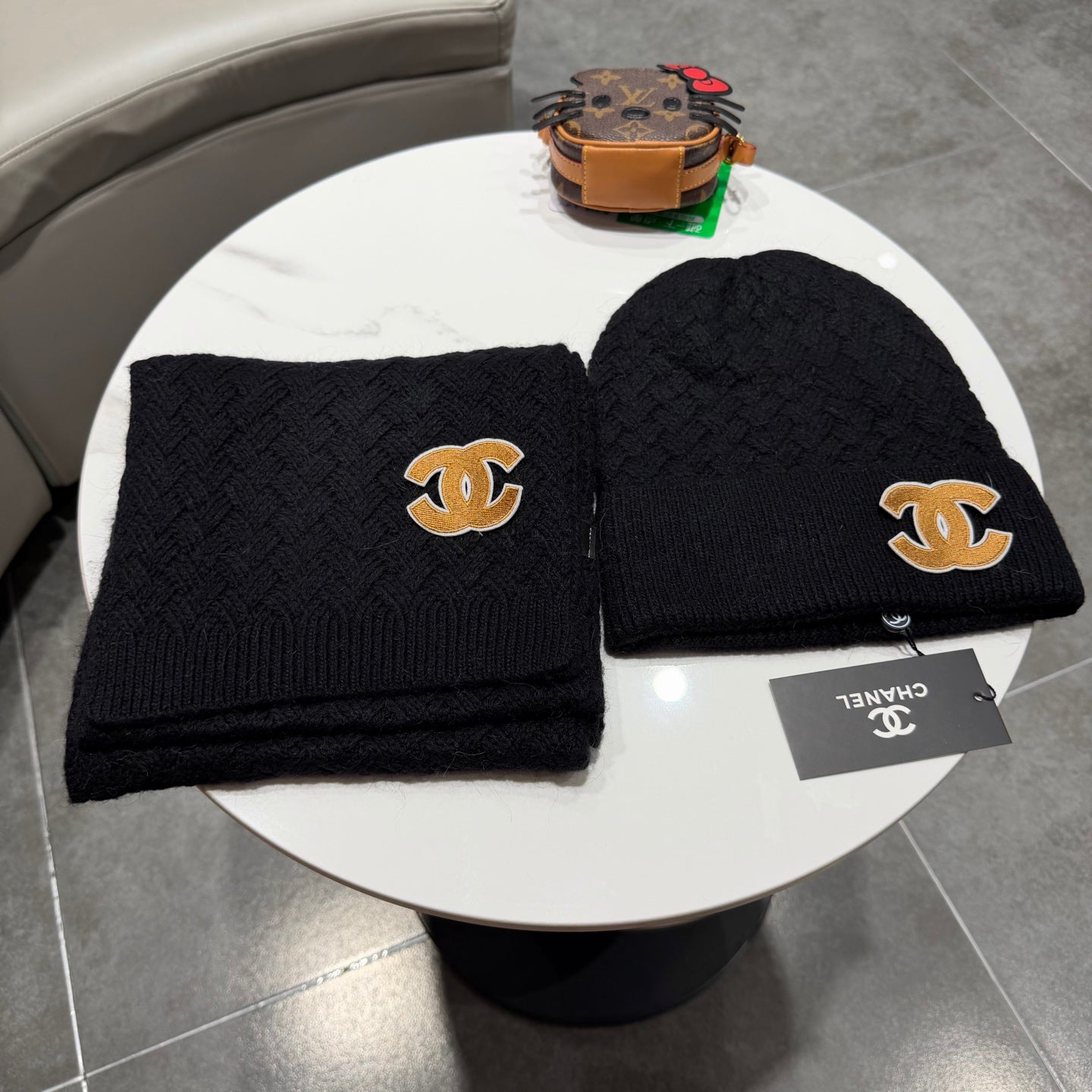 China Replica Chanel Scarf 60usd Only