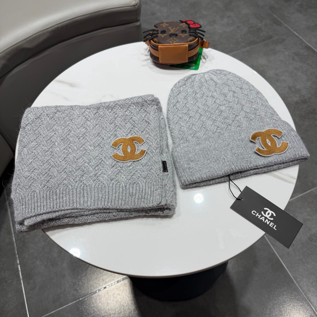 China Replica Chanel Scarf 60usd Only